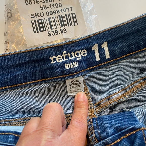 NWT $39.99 Miami SZ 11 Refuge Denim - Picture 6 of 12
